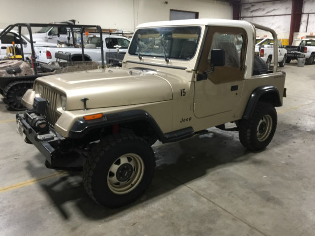 GOVT. MAINTAINED FLEET VEHICLE NO RESERVE!!! 1988 1989 1990 1991 1992 1993 1995 1994 Jeep Wrangler SE