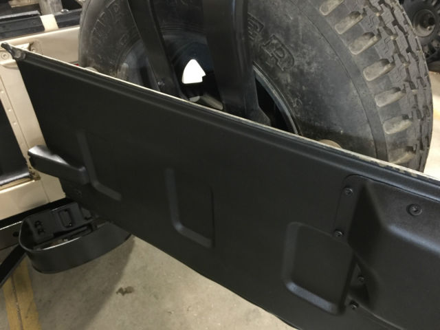 1994 Jeep Wrangler SE - photo 12