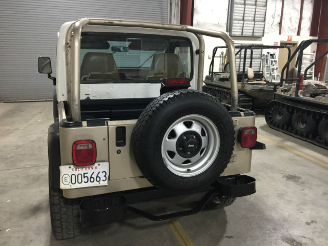 1994 Jeep Wrangler SE - photo 4