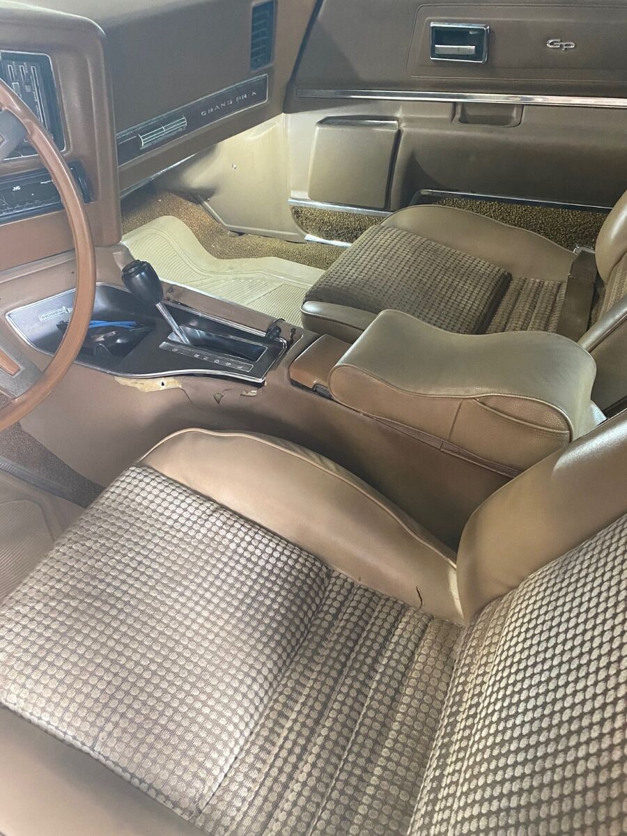 1971 Pontiac Grand Prix - photo 10