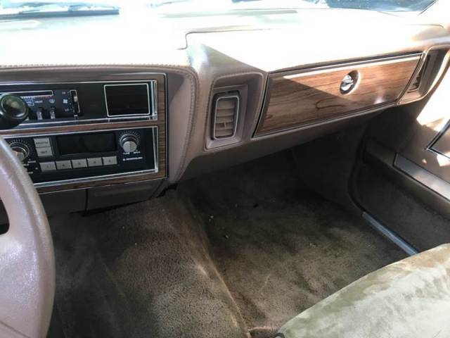 1988 Plymouth Fury Salon 4dr Sedan - photo 13