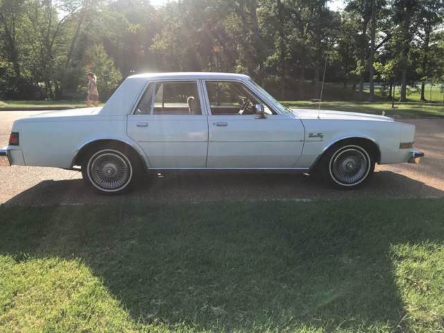 1988 Plymouth Fury Salon 4dr Sedan - photo 7