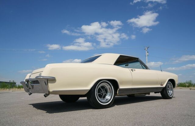 1965 Buick Riviera - photo 5