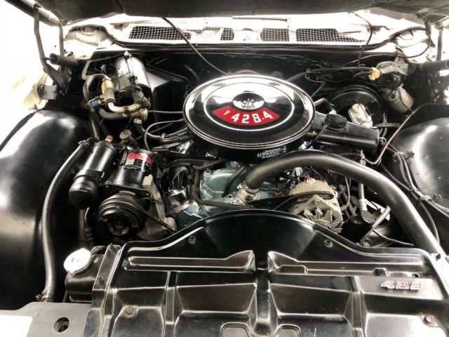 1968 Pontiac Grand Prix - photo 6