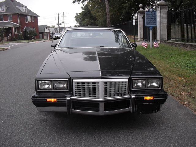 1984 Pontiac Grand Prix COUPE - photo 3