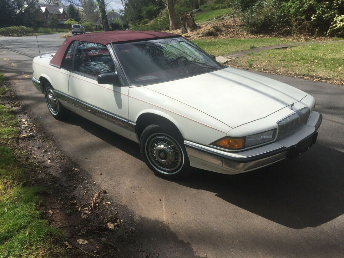 1989 Buick Regal - photo 2