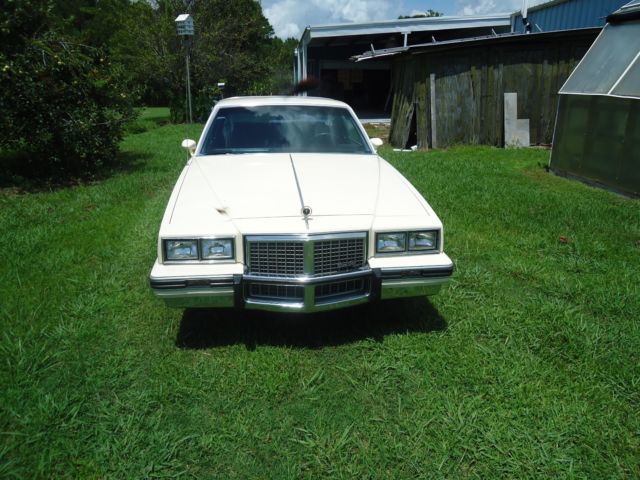 1985 Pontiac Grand Prix - photo 3