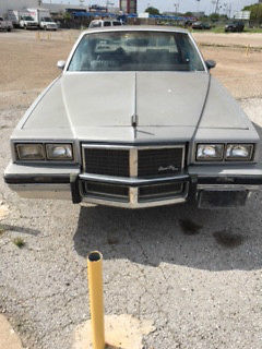 1981 Pontiac Grand Prix - photo 2