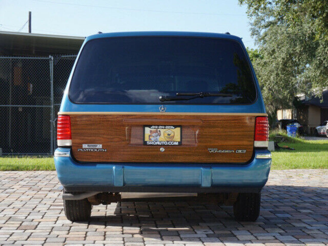 1992 Plymouth Grand Voyager LE Wheelchair Conversion - photo 7