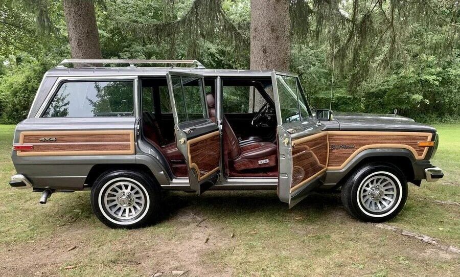 1990 Jeep Wagoneer Grand Wagoneer by Classic Gentleman - photo 12