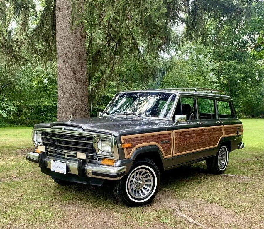 1990 Jeep Wagoneer Grand Wagoneer by Classic Gentleman - photo 3