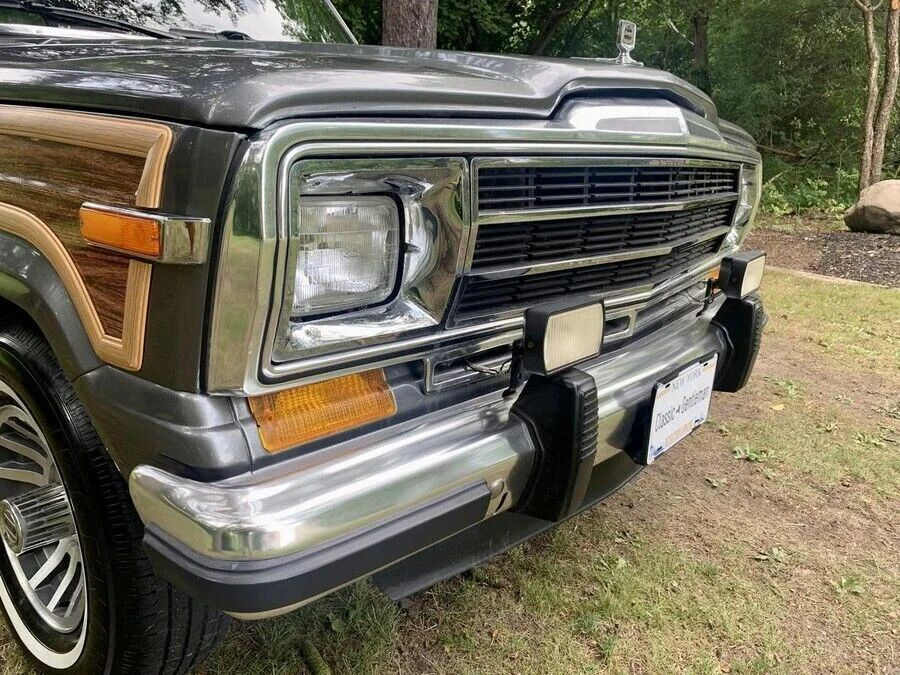 1990 Jeep Wagoneer Grand Wagoneer by Classic Gentleman - photo 4