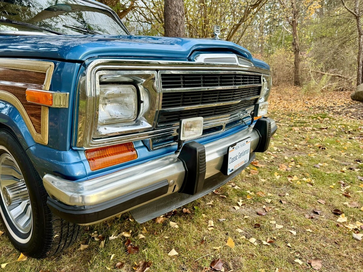 1991 Jeep Wagoneer Grand Wagoneer by Classic Gentleman - photo 5
