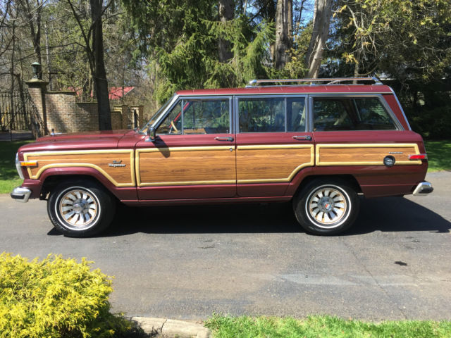 1986 Jeep Wagoneer Grand - photo 8