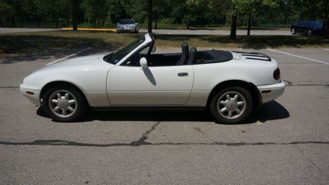 1990 Mazda MX-5 Miata ROADSTER - photo 2