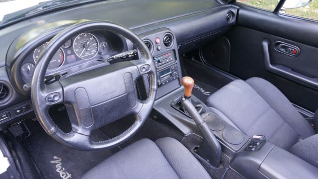 1990 Mazda MX-5 Miata ROADSTER - photo 8