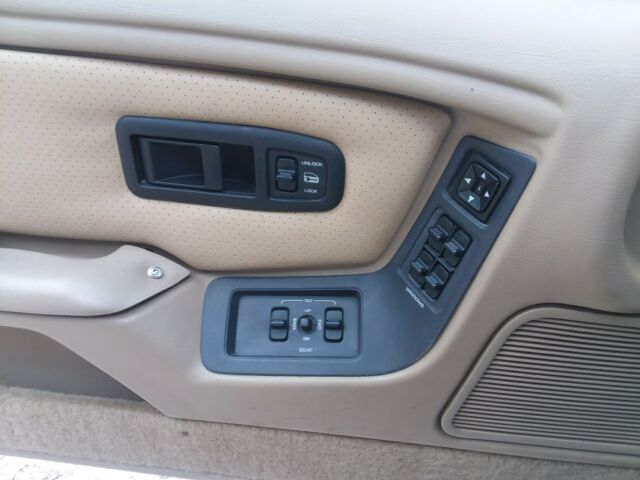 1994 Chrysler LeBaron GTC - photo 6