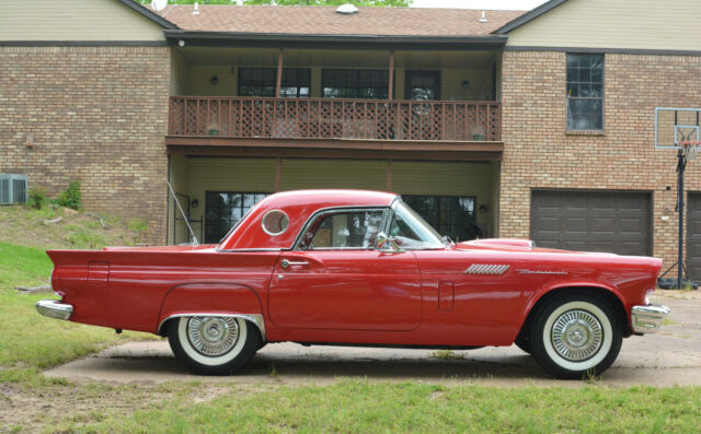 1957 Ford Thunderbird LIPSTICK RED E-BIRD CONVERTIBLE W/COLD AIR - photo 5