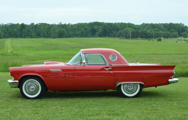 1957 Ford Thunderbird LIPSTICK RED CONVERTIBLE W/COLD AIR