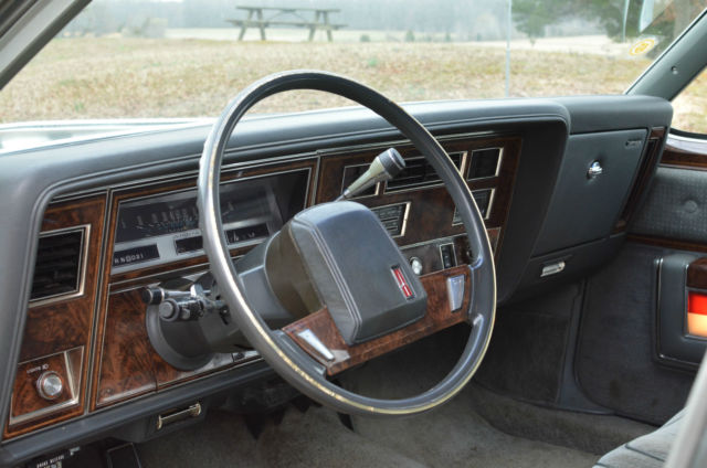 1983 Oldsmobile Ninety-Eight - photo 12