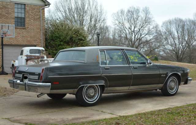 1983 Oldsmobile Ninety-Eight - photo 6