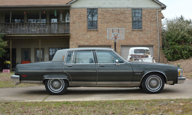 1983 Oldsmobile Ninety-Eight - photo 7