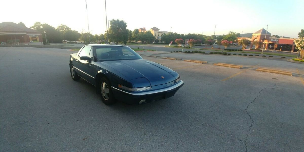 1988 Buick Reatta - photo 2