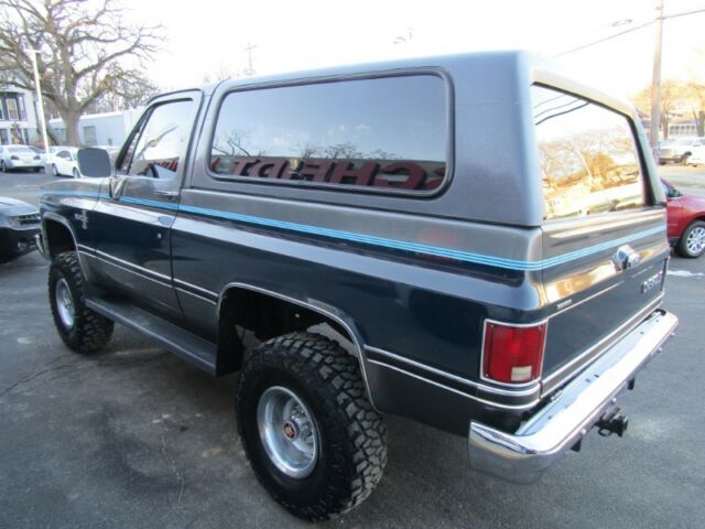 1987 Chevrolet Blazer Base; Silv - photo 6
