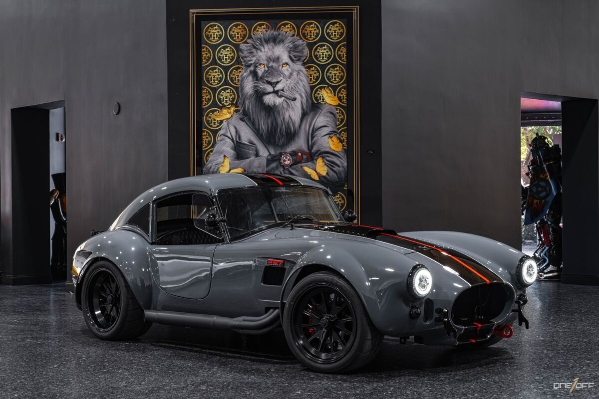 1965 Shelby Cobra 427 Backdraft in Grigio Telesto Paint - photo 12