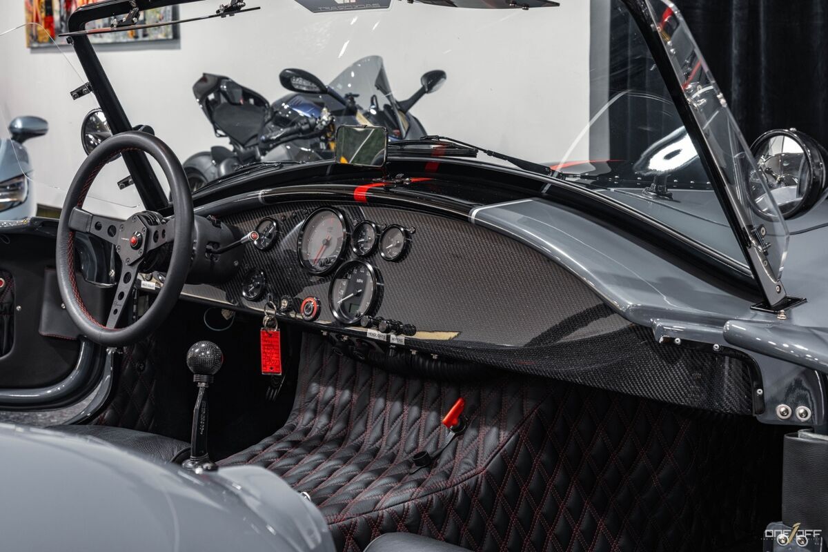 1965 Shelby Cobra 427 Backdraft in Grigio Telesto Paint - photo 2
