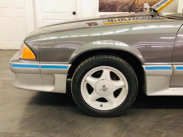 1989 Ford Mustang GT HARDTOP-REBUILT DRIVETRAIN-RUNS LIKE NEW- - photo 12