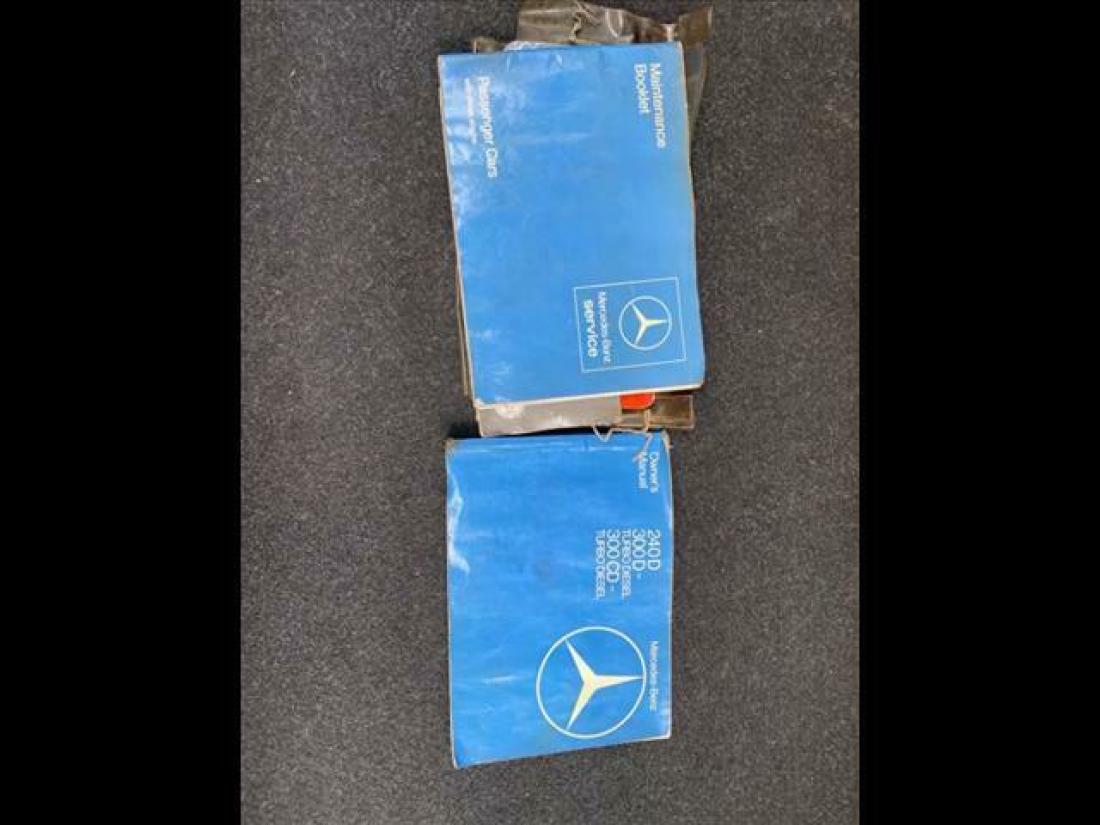 1983 Mercedes-Benz 300-Series TURBO DIESEL - photo 10
