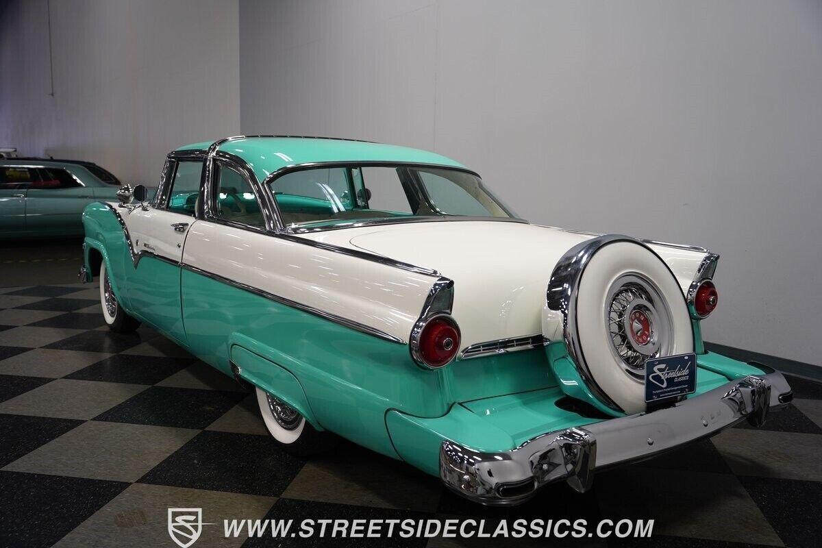 1955 Ford Fairlane Crown Victoria - photo 13