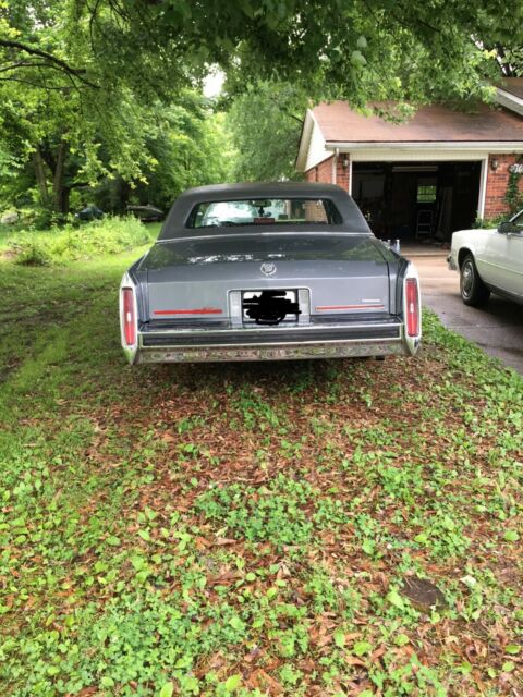 1985 Cadillac Brougham 4DOOR - photo 5