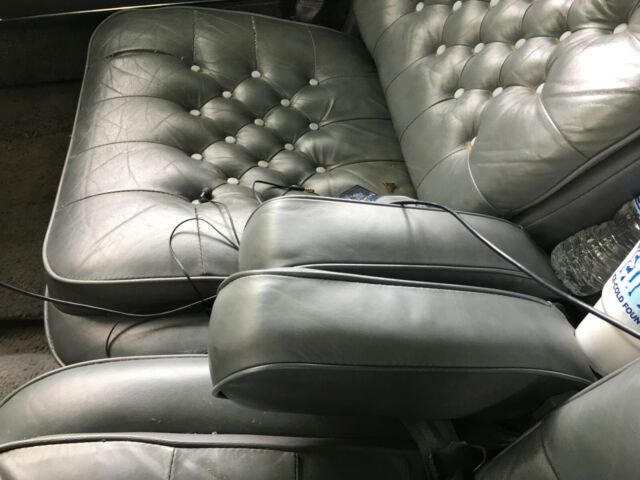 1985 Cadillac Brougham 4DOOR - photo 9