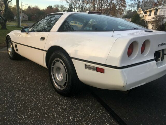 1986 Chevrolet Corvette - photo 3
