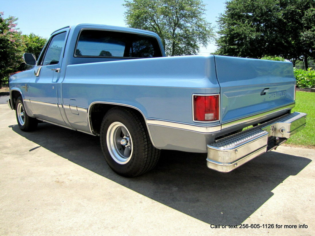 1982 Chevrolet C-10 SCOTTDALE SWB " SHARP RIDE " - photo 3