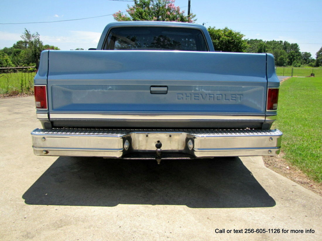 1982 Chevrolet C-10 SCOTTDALE SWB " SHARP RIDE " - photo 4