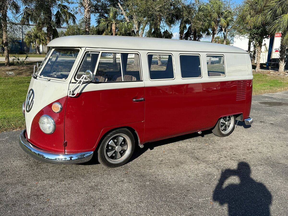 1967 Volkswagen Bus - photo 3