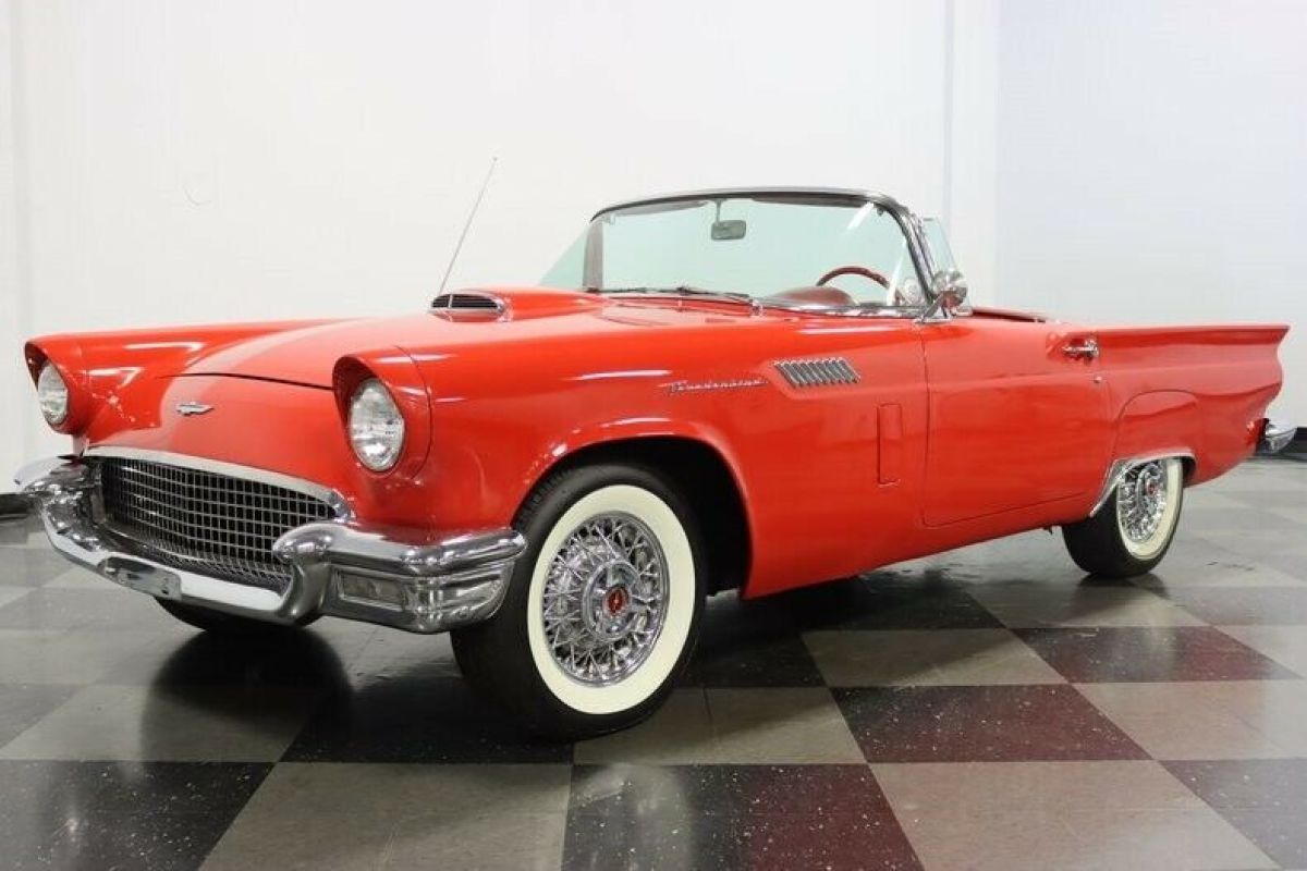1957 Ford Thunderbird - photo 6