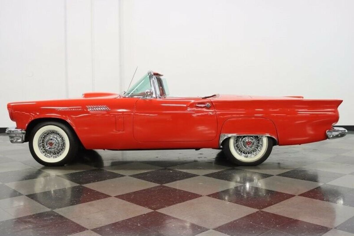1957 Ford Thunderbird - photo 8