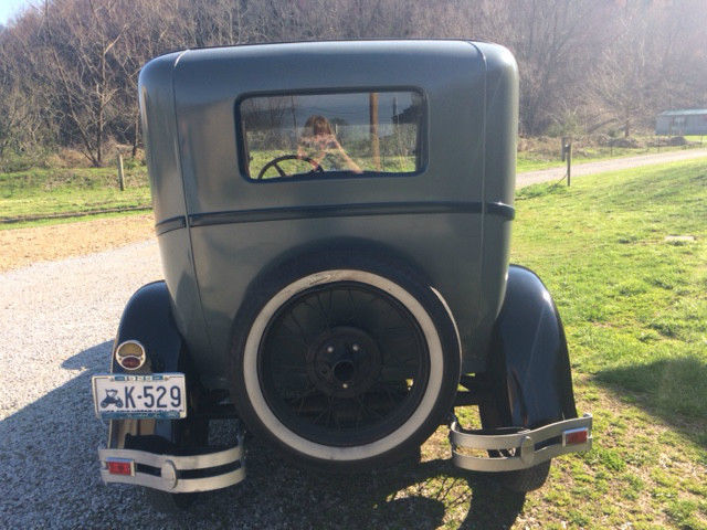1929 Ford Model A - photo 2