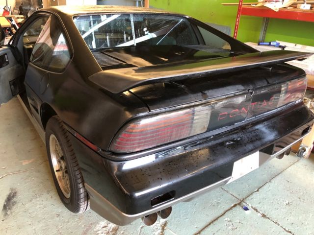 1986 Pontiac Fiero GT - photo 6