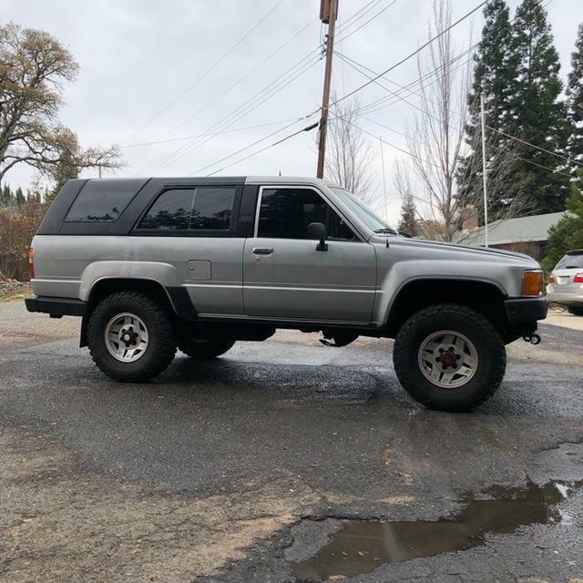 Great Condition, new engine, restored with tons of new parts 1988 Toyota 4Runner