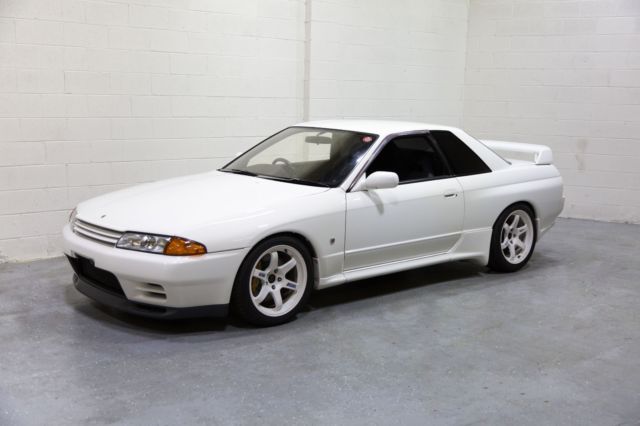 Great condition RHD JDM Import with 100% Clean Virginia Title 1992 Nissan Skyline GT-R