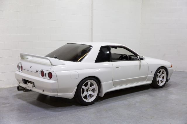 1992 Nissan Skyline GT-R - photo 4