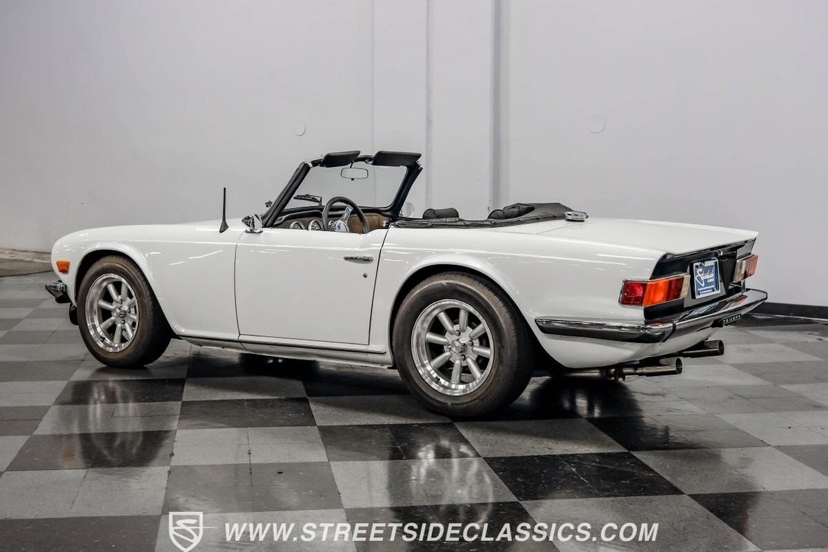 1974 Triumph TR-6 V8 Restomod - photo 9
