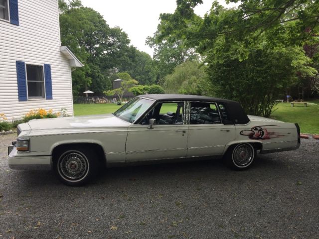 1991 Cadillac Brougham - photo 9