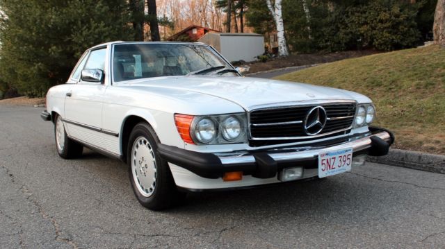 Great Driver, Rust Free Oldtimer, Both Hard & Soft Tops, 560SL non Pagoda W113 1988 Mercedes-Benz SL-Class SL