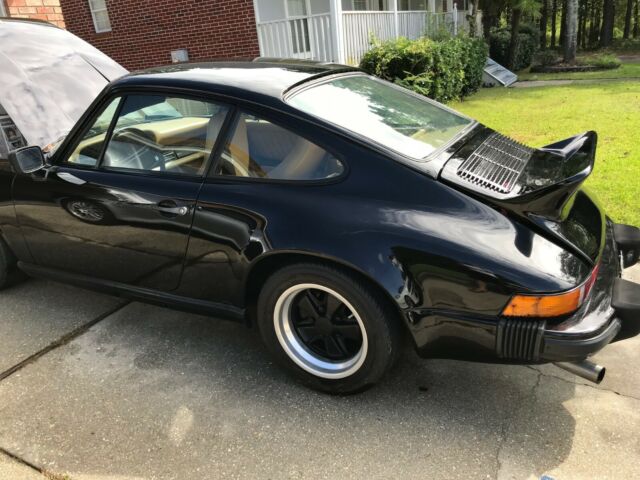 1976 Porsche 911 S - photo 11